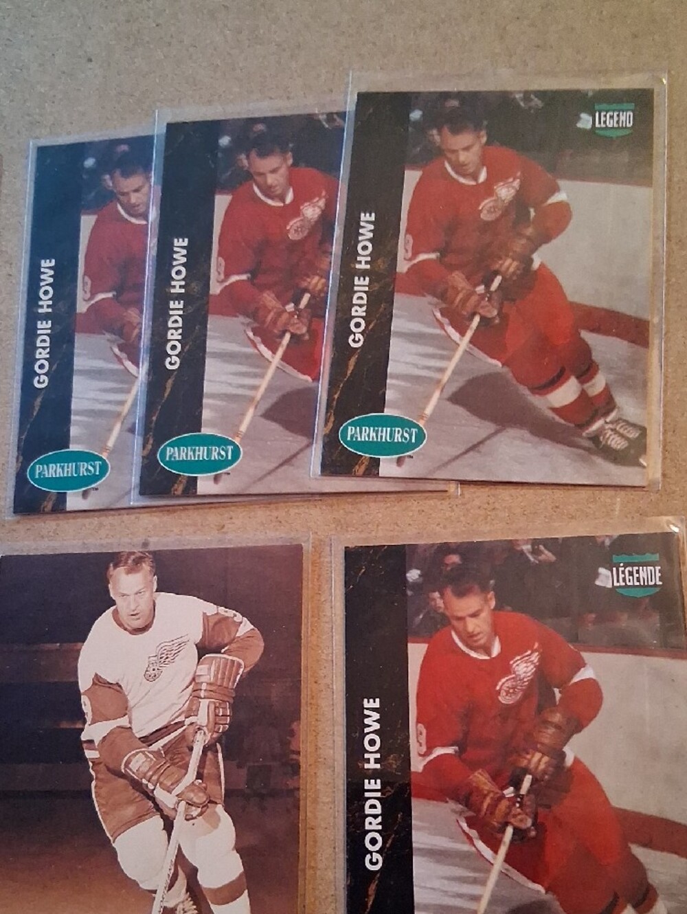 Gordie Howe Hockey Card Lot - Multiple Vintage Cards (White, Red, Black) - Picture 5 of 8
